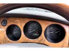 Jaguar XK8 4.0 Coupe 2dr Petrol Automatic (281 g/km, 290 bhp)