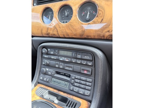 4.0 Coupe 2dr Petrol Automatic (281 g/km, 290 bhp)
