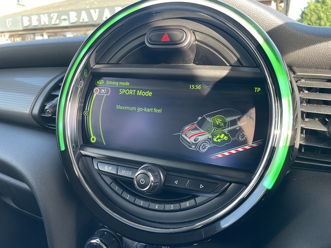 1.5 Cooper D Hatchback 5dr Diesel Auto Euro 6 (s/s) (116 ps)