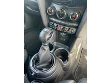 MINI 1.5 Cooper D Hatchback 5dr Diesel Auto Euro 6 (s/s) (116 ps)