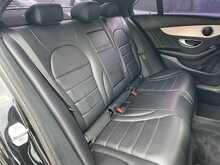 Mercedes-Benz C Class 2.1 C220 BlueTEC AMG Line Saloon 4dr Diesel G-Tronic+ Euro 6 (s/s) (170 ps)