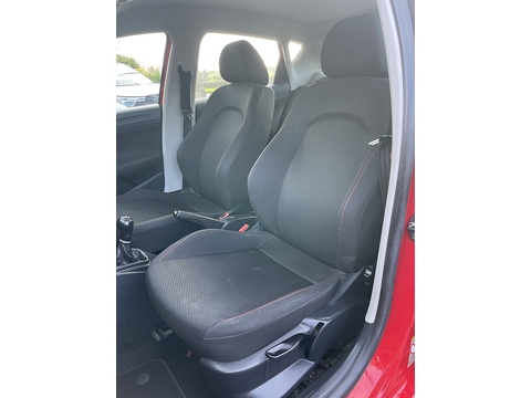 1.2 TSI FR Hatchback 5dr Petrol Manual Euro 5 (105 ps)