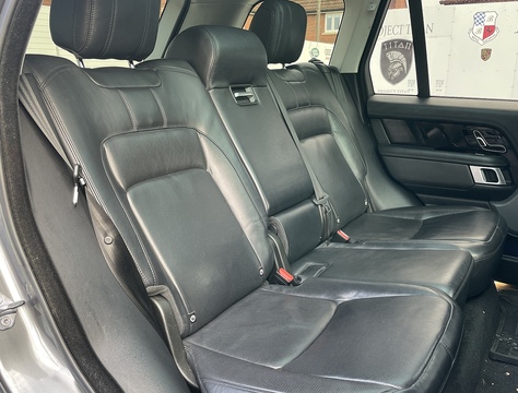 4.4 SD V8 Vogue SE SUV 5dr Diesel Auto 4WD Euro 6 (s/s) (339 ps)