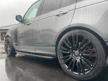 Land Rover Range Rover 4.4 SD V8 Vogue SE SUV 5dr Diesel Auto 4WD Euro 6 (s/s) (339 ps)