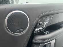 Land Rover Range Rover 4.4 SD V8 Vogue SE SUV 5dr Diesel Auto 4WD Euro 6 (s/s) (339 ps)
