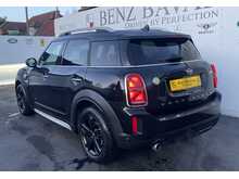 MINI Countryman S 1.5 10kWh Cooper SE Classic SUV 5dr Petrol Plug-in Hybrid Auto ALL4 Euro 6 (s/s) (222 ps)