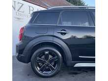 MINI Countryman S 1.5 10kWh Cooper SE Classic SUV 5dr Petrol Plug-in Hybrid Auto ALL4 Euro 6 (s/s) (222 ps)