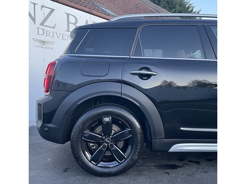 1.5 10kWh Cooper SE Classic SUV 5dr Petrol Plug-in Hybrid Auto ALL4 Euro 6 (s/s) (222 ps)