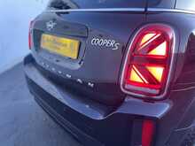 MINI Countryman S 1.5 10kWh Cooper SE Classic SUV 5dr Petrol Plug-in Hybrid Auto ALL4 Euro 6 (s/s) (222 ps)