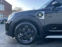 MINI Countryman S 1.5 10kWh Cooper SE Classic SUV 5dr Petrol Plug-in Hybrid Auto ALL4 Euro 6 (s/s) (222 ps)