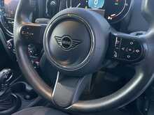 MINI Countryman S 1.5 10kWh Cooper SE Classic SUV 5dr Petrol Plug-in Hybrid Auto ALL4 Euro 6 (s/s) (222 ps)
