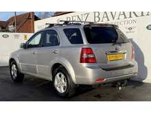 Kia Sorento 2.5 CRDi XS SUV 5dr Diesel Automatic (228 g/km, 168 bhp)