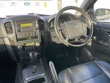 Kia Sorento 2.5 CRDi XS SUV 5dr Diesel Automatic (228 g/km, 168 bhp)