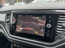 Volkswagen T-Roc 1.5 TSI GPF EVO R-Line SUV 5dr Petrol Manual Euro 6 (s/s) (150 ps)