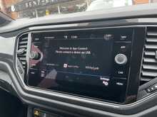 Volkswagen T-Roc 1.5 TSI GPF EVO R-Line SUV 5dr Petrol Manual Euro 6 (s/s) (150 ps)