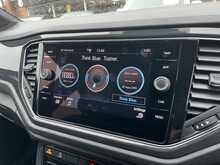 Volkswagen T-Roc 1.5 TSI GPF EVO R-Line SUV 5dr Petrol Manual Euro 6 (s/s) (150 ps)