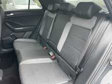 Volkswagen T-Roc 1.5 TSI GPF EVO R-Line SUV 5dr Petrol Manual Euro 6 (s/s) (150 ps)