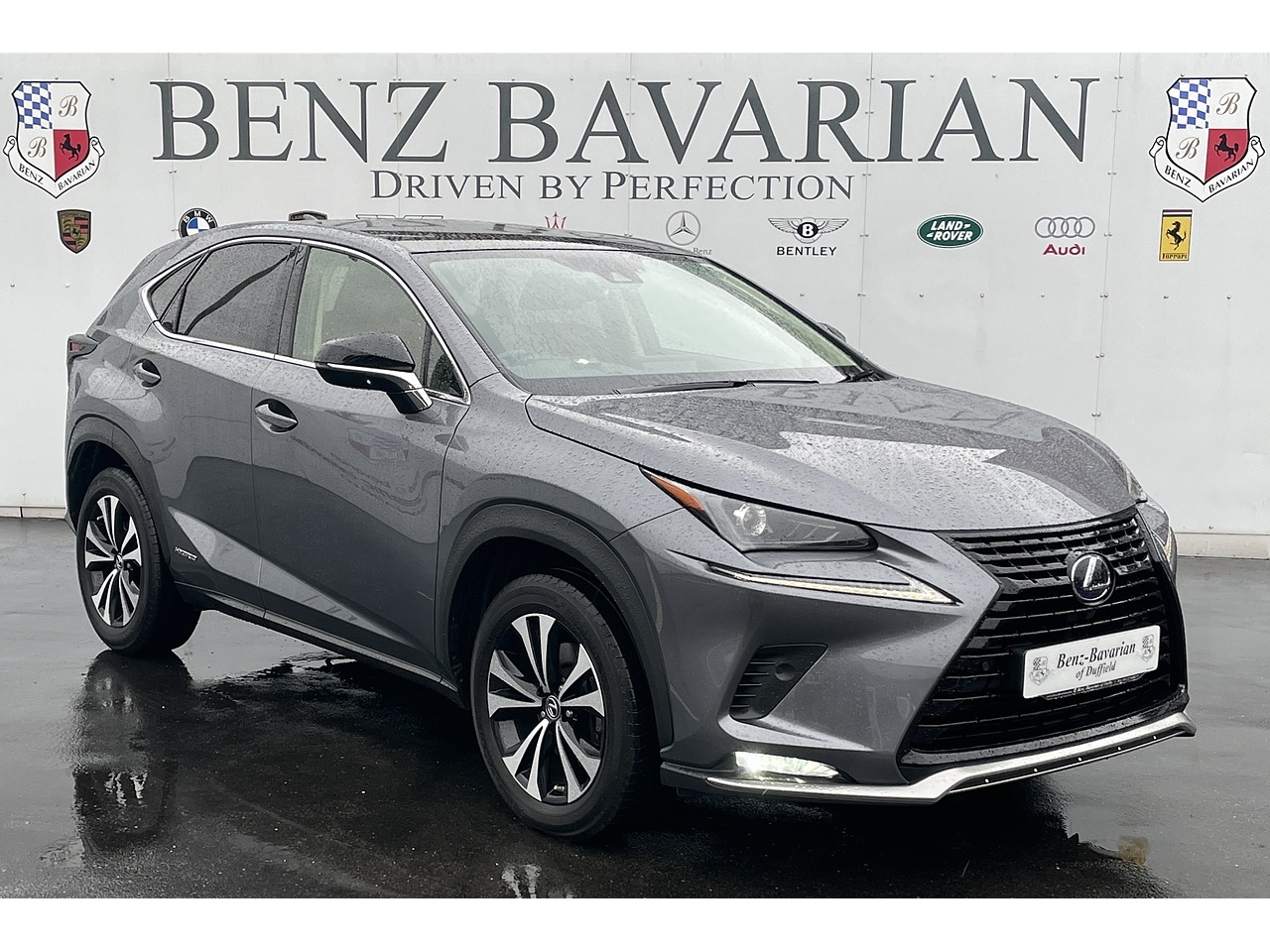 Lexus 2.5 300h GPF SUV 5dr Petrol Hybrid E-CVT 4WD Euro 6 (s/s) (197 ps)