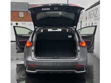 LEXUS NX 2.5 300h GPF SUV 5dr Petrol Hybrid E-CVT 4WD Euro 6 (s/s) (197 ps)
