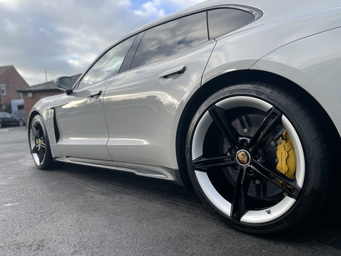 Performance Plus 93.4kWh Turbo S Sport Turismo 5dr Electric Auto 4WD (11kW Charger) (761 ps)