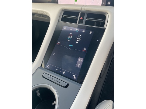 Performance Plus 93.4kWh Turbo S Sport Turismo 5dr Electric Auto 4WD (11kW Charger) (761 ps)