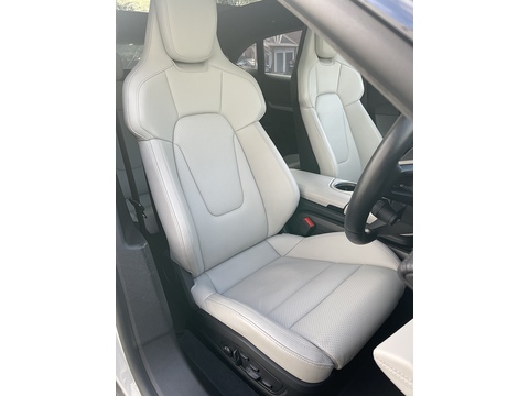 Performance Plus 93.4kWh Turbo S Sport Turismo 5dr Electric Auto 4WD (11kW Charger) (761 ps)