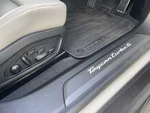 Porsche Taycan Performance Plus 93.4kWh Turbo S Sport Turismo 5dr Electric Auto 4WD (11kW Charger) (761 ps)