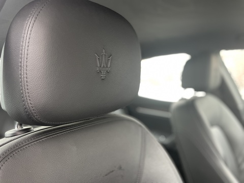 Maserati Ghibli 3.0 V6 Royale Saloon 4dr Petrol ZF Euro 6 (s/s) (350 ps)