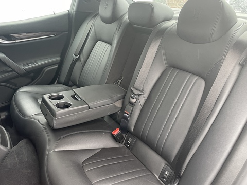 Maserati Ghibli 3.0 V6 Royale Saloon 4dr Petrol ZF Euro 6 (s/s) (350 ps)