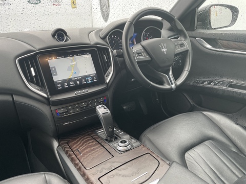 Maserati Ghibli 3.0 V6 Royale Saloon 4dr Petrol ZF Euro 6 (s/s) (350 ps)