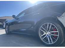 Maserati Ghibli 3.0 V6 Royale Saloon 4dr Petrol ZF Euro 6 (s/s) (350 ps)