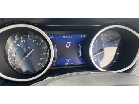 Maserati Ghibli 3.0 V6 Royale Saloon 4dr Petrol ZF Euro 6 (s/s) (350 ps)