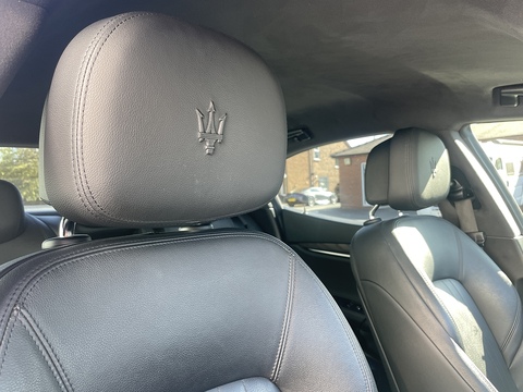 Maserati Ghibli 3.0 V6 Royale Saloon 4dr Petrol ZF Euro 6 (s/s) (350 ps)