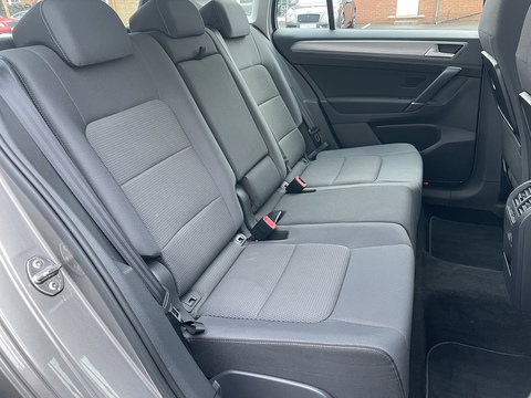 1.6 TDI BlueMotion Tech SE MPV 5dr Diesel DSG Euro 6 (s/s) (110 ps)