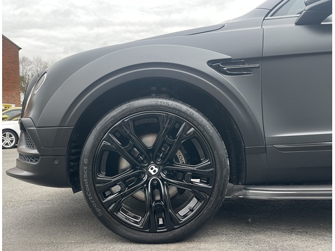 4.0 V8 SUV 5dr Petrol Auto 4WD Euro 6 (s/s) (550 ps)