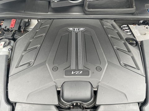 4.0 V8 SUV 5dr Petrol Auto 4WD Euro 6 (s/s) (550 ps)