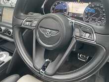 Bentley Bentayga 4.0 V8 SUV 5dr Petrol Auto 4WD Euro 6 (s/s) (550 ps)