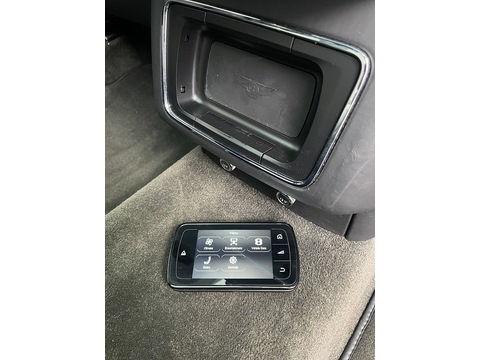 4.0 V8 SUV 5dr Petrol Auto 4WD Euro 6 (s/s) (550 ps)