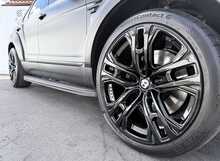 Bentley Bentayga 4.0 V8 SUV 5dr Petrol Auto 4WD Euro 6 (s/s) (550 ps)