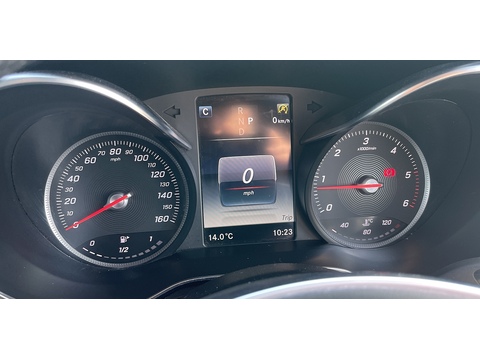 Glc 220 D 4Matic Amg Line Premium Estate 2.1 Automatic Diesel