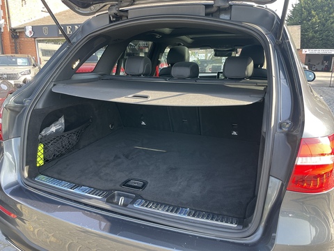 Glc 220 D 4Matic Amg Line Premium Estate 2.1 Automatic Diesel