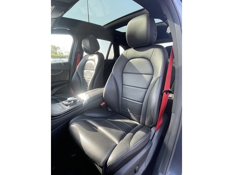 Glc 220 D 4Matic Amg Line Premium Estate 2.1 Automatic Diesel