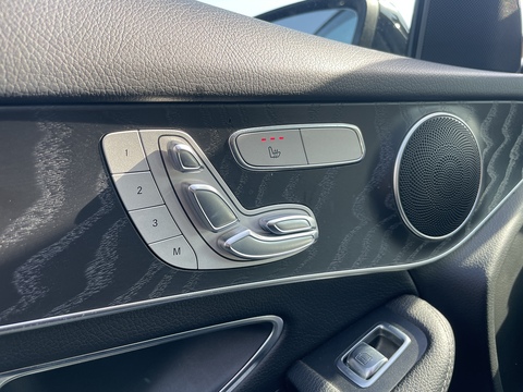 Glc 220 D 4Matic Amg Line Premium Estate 2.1 Automatic Diesel