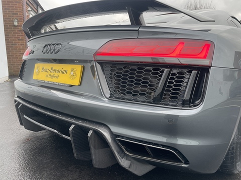 5.2 FSI V10 Plus Coupe 2dr Petrol S Tronic quattro Euro 6 (s/s) (610 ps)