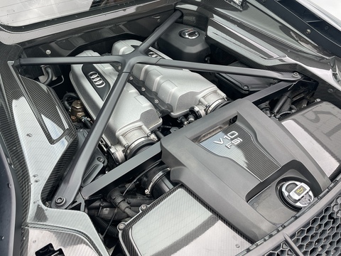 5.2 FSI V10 Plus Coupe 2dr Petrol S Tronic quattro Euro 6 (s/s) (610 ps)