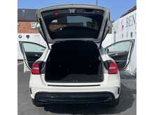 Mercedes-Benz GLA 2.0 GLA45 AMG (Premium) SUV 5dr Petrol SpdS DCT 4MATIC Euro 6 (s/s) (381 ps)