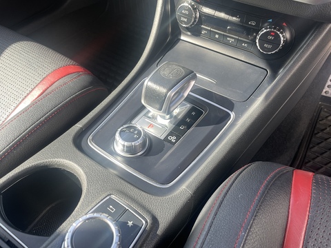 Mercedes-Benz GLA45 AMG (Premium) SUV 5dr