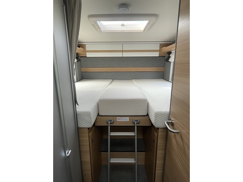 EuroStyle DBM 0.0 3000dr Motorhome Diesel