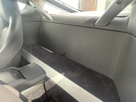 4.7 V8 Coupe 2dr Petrol Manual Euro 5 (420 bhp)