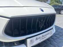 Maserati Ghibli 3.0D V6 Saloon 4dr Diesel ZF Euro 5 (s/s) (275 ps)